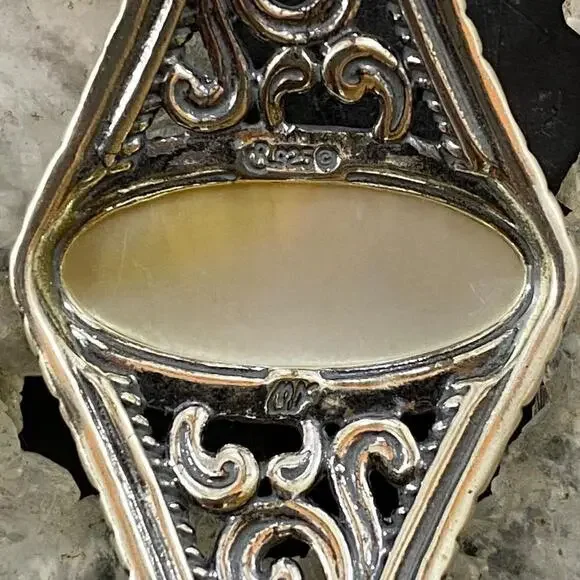Carolyn Pollack Vintage Southwestern Style Sterling Mother of Pearl Bracelet